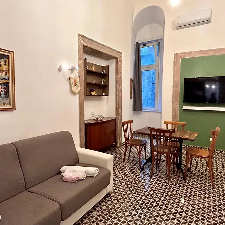 Casa de hóspedes Tribunali