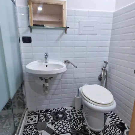 Casa de hóspedes Tribunali 3*