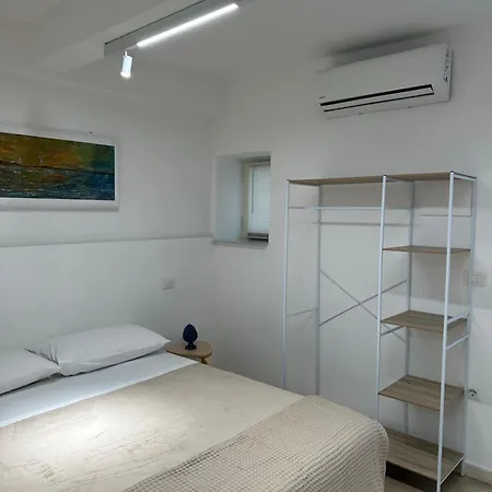 Konukevi Tribunali Napoli